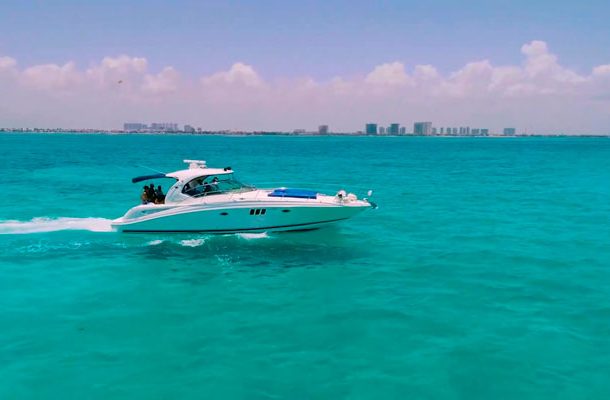isla mujeres yacht trip