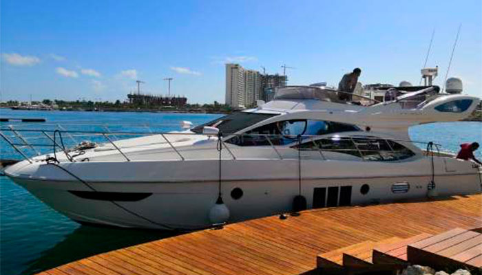 yacht tour isla mujeres