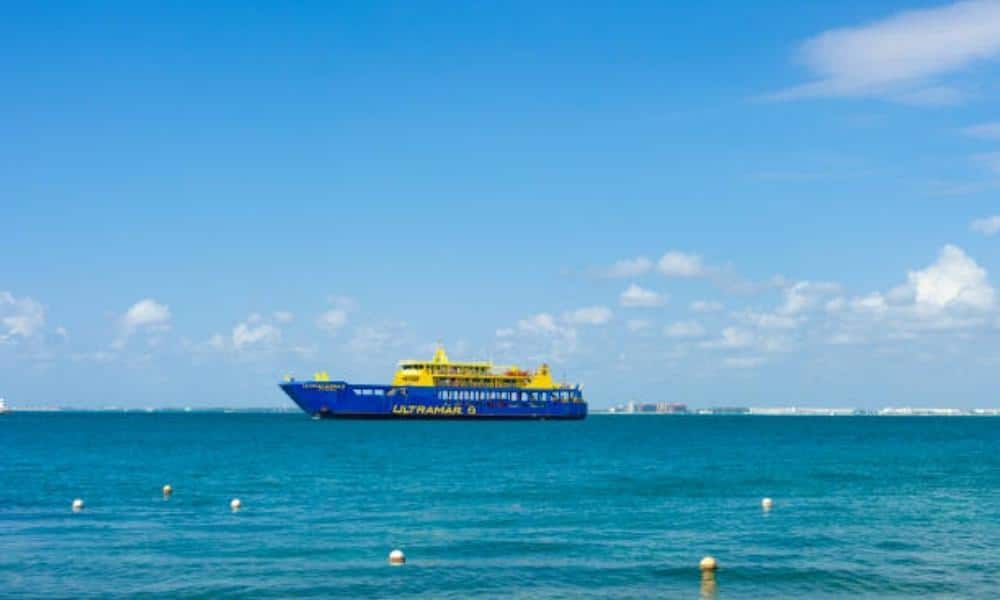 Isla Mujeres Ferry